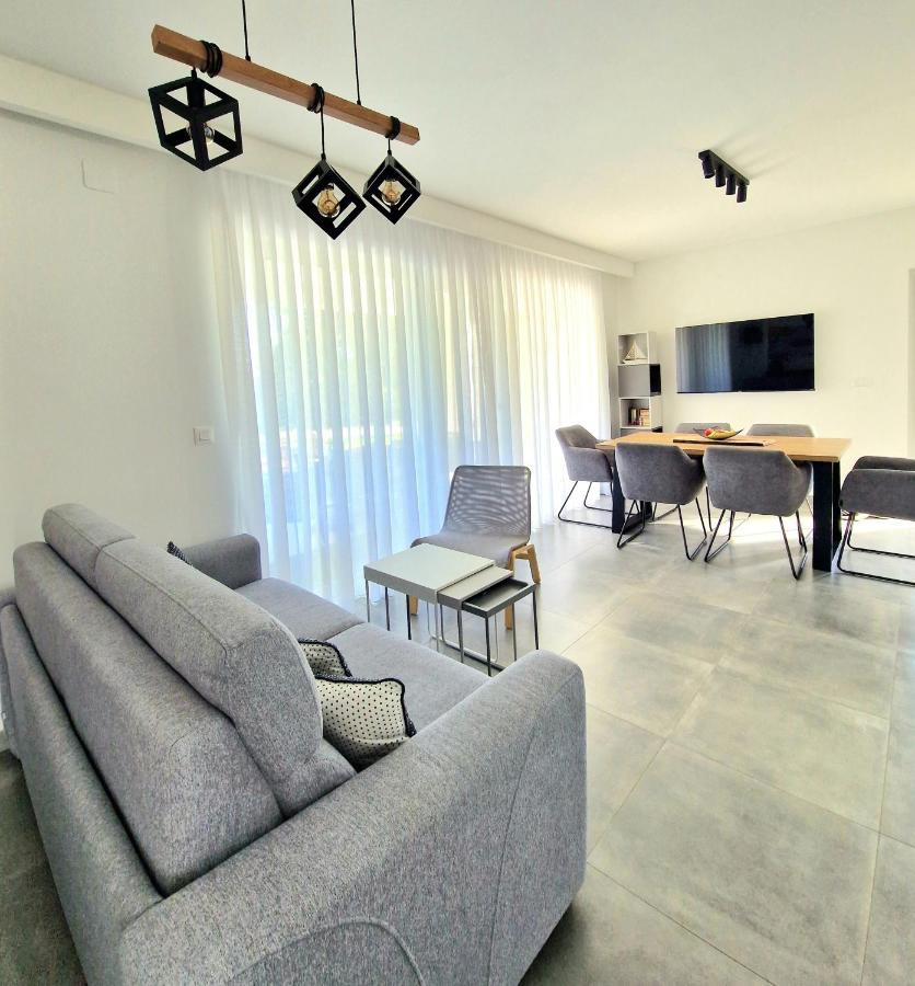 Villa Destiny Nedescina, Istrien, Kroatien מראה חיצוני תמונה
